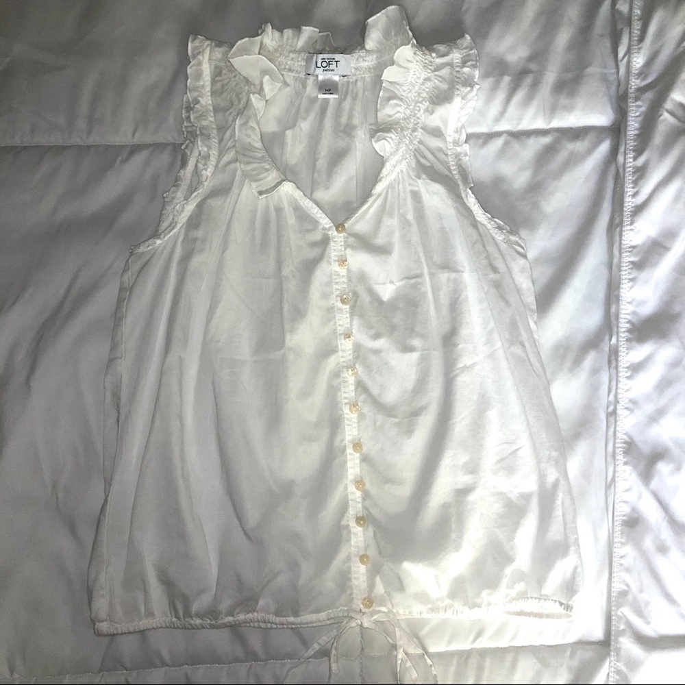 LOFT PETITES Sleeveless Blouse